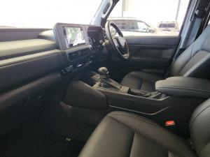 Toyota Land Cruiser FJ 2.7 4x4 VX - Image 7