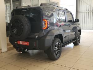 Toyota Land Cruiser FJ 2.7 4x4 VX - Image 2