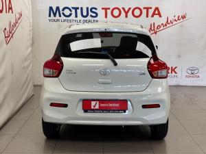 Toyota Vitz 1.0 XR manual - Image 5