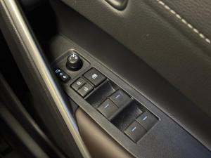 Toyota Corolla Cross 1.8 XR - Image 18