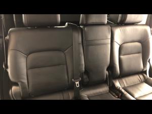 Toyota Land Cruiser 200 4.5D-4D V8 VX-R - Image 11