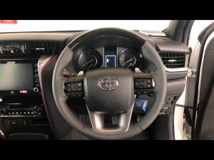 Toyota Fortuner 2.8GD-6 48V VX - Image 8