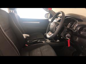 Toyota Hilux 2.4GD-6 Xtra cab Raider auto - Image 10