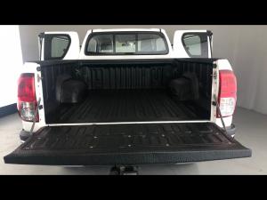Toyota Hilux 2.4GD-6 Xtra cab Raider auto - Image 13