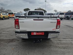 Toyota Hilux 2.4GD-6 single cab Raider manual - Image 5