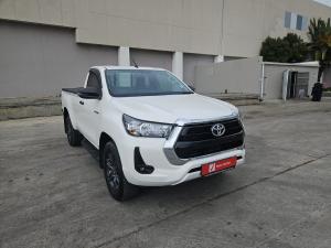 Toyota Hilux 2.4GD-6 single cab Raider manual - Image 1