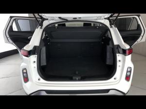 Toyota Urban Cruiser 1.5 XR manual - Image 13