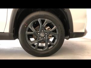 Toyota Urban Cruiser 1.5 XR manual - Image 17
