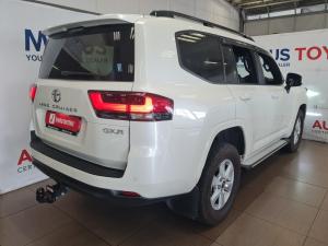 Toyota Land Cruiser 300 3.3D GX-R - Image 2