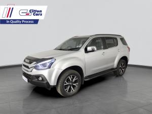 Isuzu MU-X 3.0D automatic - Image 1