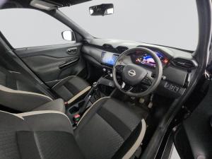 Nissan Magnite Kuro 1.0T - Image 8