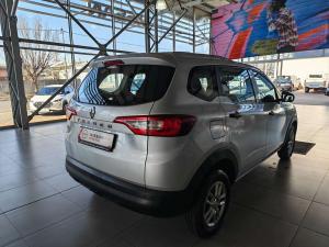 Renault Triber 1.0 Expression / Life - Image 10