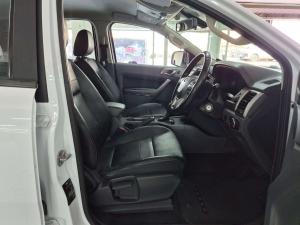 Ford Ranger 3.2TDCi XLT 4X4 automaticD/C - Image 9