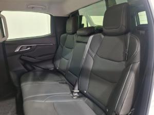 Isuzu D-Max 3.0TD double cab LSE - Image 10