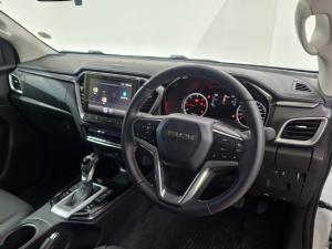 Isuzu D-Max 3.0TD double cab LSE - Image 8