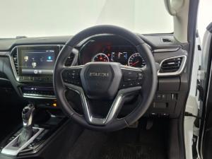 Isuzu D-Max 3.0TD double cab LSE - Image 9