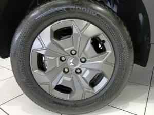 Mahindra XUV 3XO 1.2T AX5 auto - Image 13