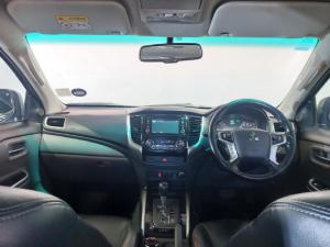 Mitsubishi Triton 2.4DI-D double cab 4x4 auto - Image 12