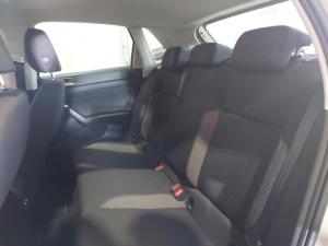Volkswagen Polo hatch 1.0TSI Life auto - Image 11