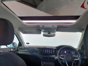Volkswagen Polo hatch 1.0TSI Life auto - Image 13