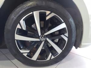 Volkswagen Polo hatch 1.0TSI Life auto - Image 15