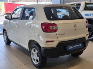 Suzuki S-Presso 1.0 GL manual - Image 7