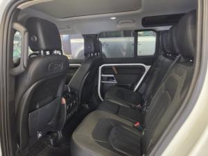 Land Rover Defender 110 D240 SE - Image 7