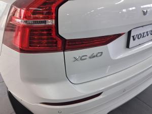 Volvo XC60 B5 AWD Plus Dark - Image 4