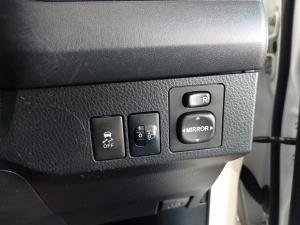 Toyota RAV4 2.0 GX - Image 12