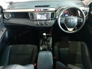Toyota RAV4 2.0 GX - Image 9