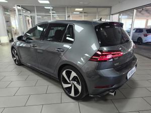 Volkswagen Golf GTI - Image 4