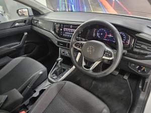 Volkswagen Polo hatch 1.0TSI Life auto - Image 5