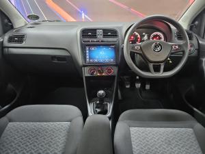 Volkswagen Polo Vivo hatch 1.4 Life - Image 10