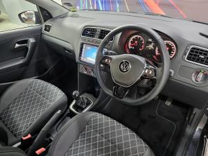 Volkswagen Polo Vivo hatch 1.6 Style - Image 6