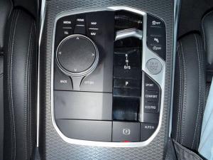 BMW 3 Series 320i M Sport - Image 22