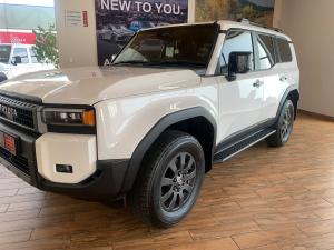 Toyota Land Cruiser Prado 2.8GD VX-R - Image 3