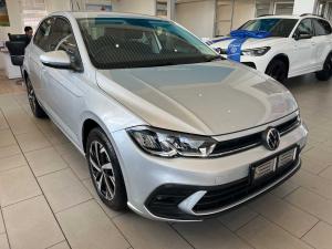 Volkswagen Polo hatch 1.0TSI Life auto - Image 15