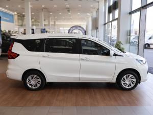Toyota Rumion 1.5 SX manual - Image 7