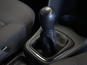 Volkswagen Polo Vivo hatch 1.4 - Image 14