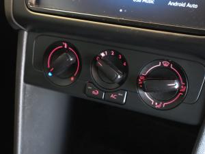 Volkswagen Polo Vivo hatch 1.4 - Image 23