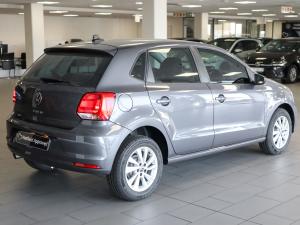 Volkswagen Polo Vivo hatch 1.6 Life - Image 11