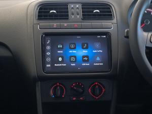 Volkswagen Polo Vivo hatch 1.6 Life - Image 17
