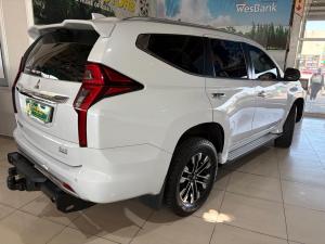 Mitsubishi Pajero Sport 2.4DI-D 4x4 - Image 2