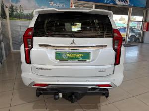 Mitsubishi Pajero Sport 2.4DI-D 4x4 - Image 3