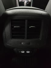 Volkswagen T-Roc 2.0TSI 140kW 4Motion R-Line - Image 10