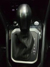Volkswagen T-Roc 2.0TSI 140kW 4Motion R-Line - Image 14