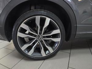 Volkswagen T-Roc 2.0TSI 140kW 4Motion R-Line - Image 5