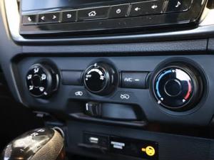 Isuzu D-Max 1.9TD Extended cab LS auto - Image 12
