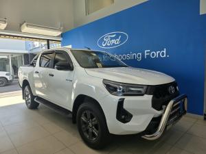 Toyota Hilux 2.8GD-6 double cab Raider auto - Image 1