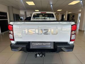 Isuzu D-Max 1.9TD single cab L 4x4 manual - Image 8